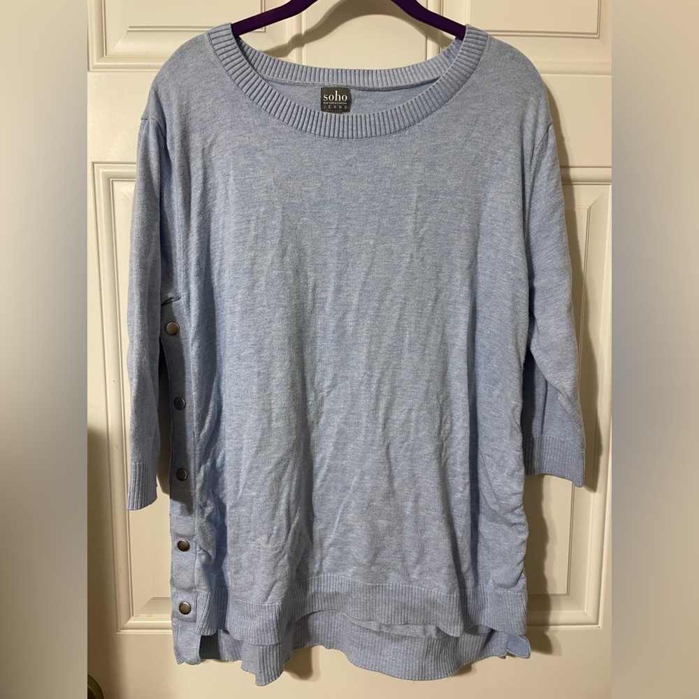 Soho New York & Company Jeans Light Blue 3/4 Sleeve Sweater